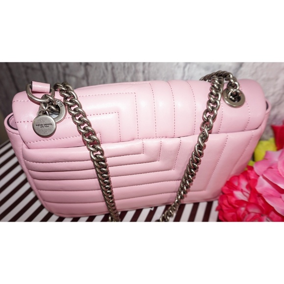 Beautiful HENRI BENDEL 712 CONVERTIBLE TOTE - Picture 3 of 4